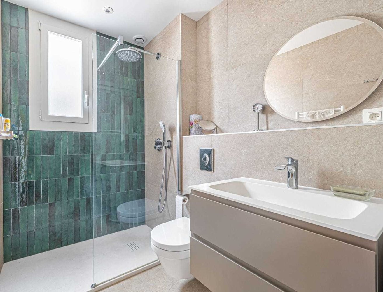 Property photo in Carre d'Or