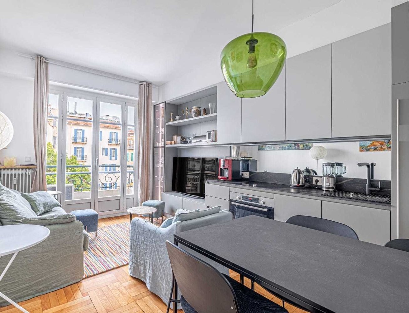 Property photo in Carre d'Or