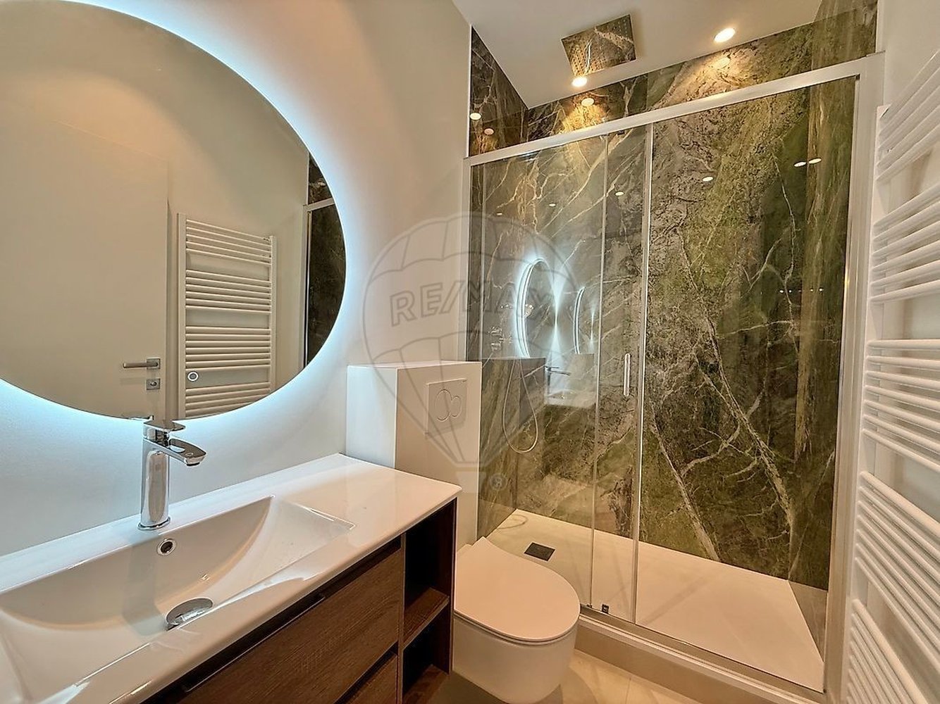 Property photo in Carre d'Or