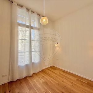 Property in Carre d'Or