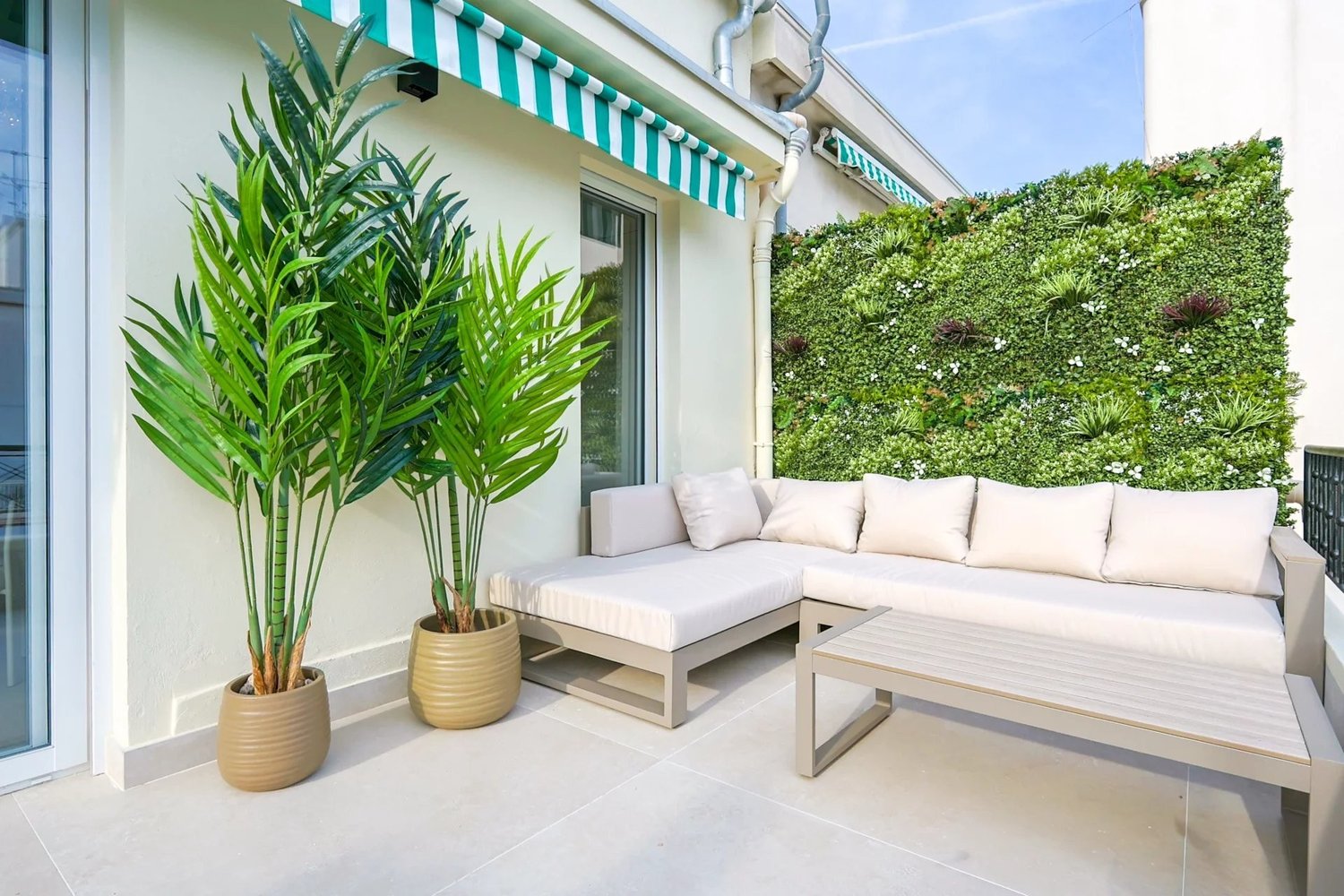 Property photo in Musicians Quarter