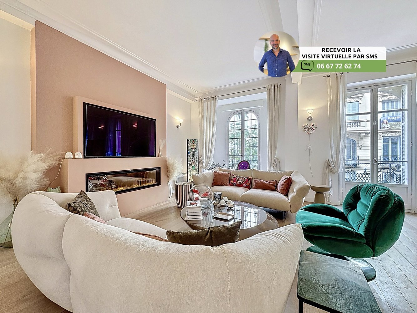 Property photo in Carre d'Or