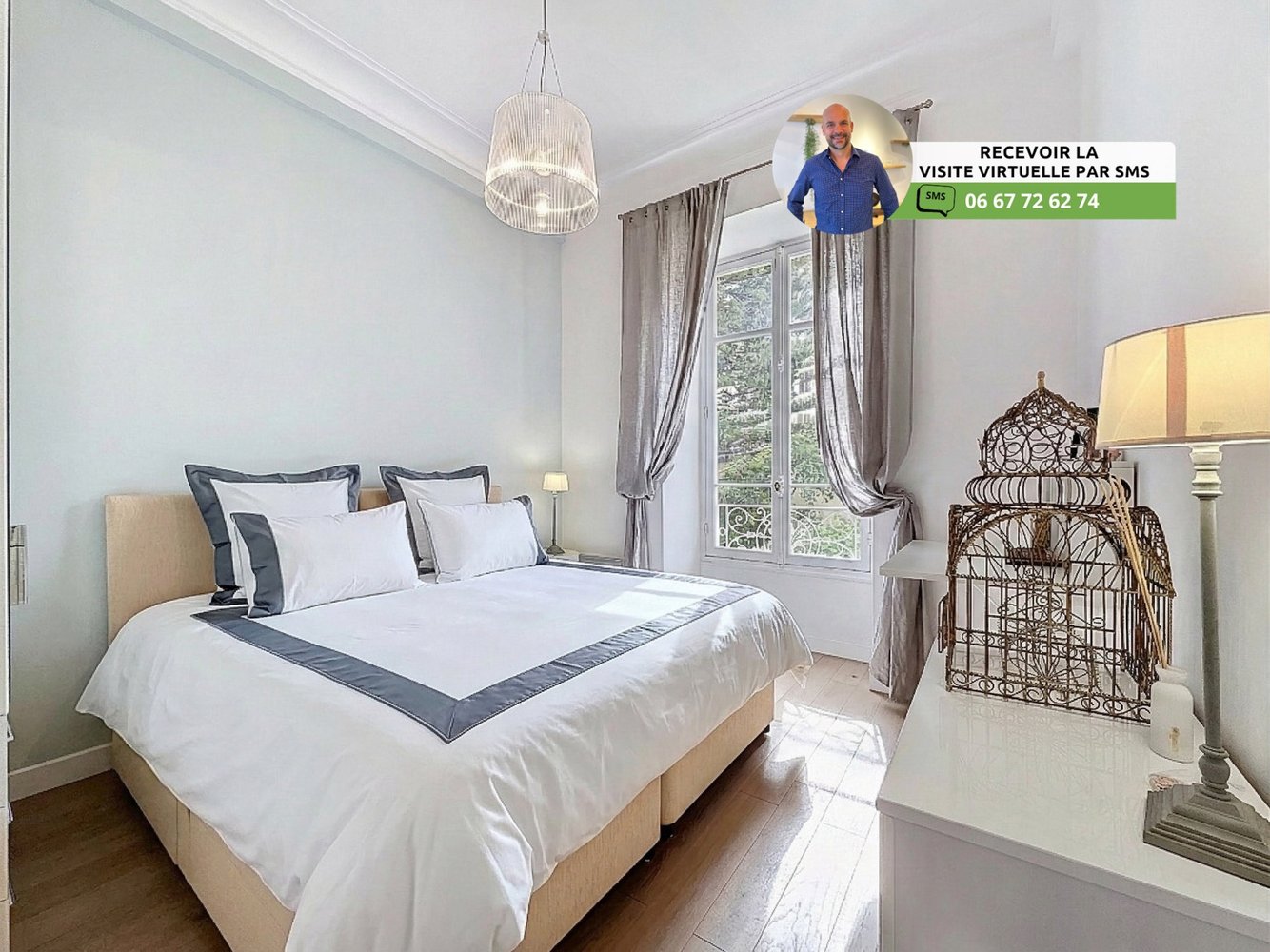 Property photo in Carre d'Or