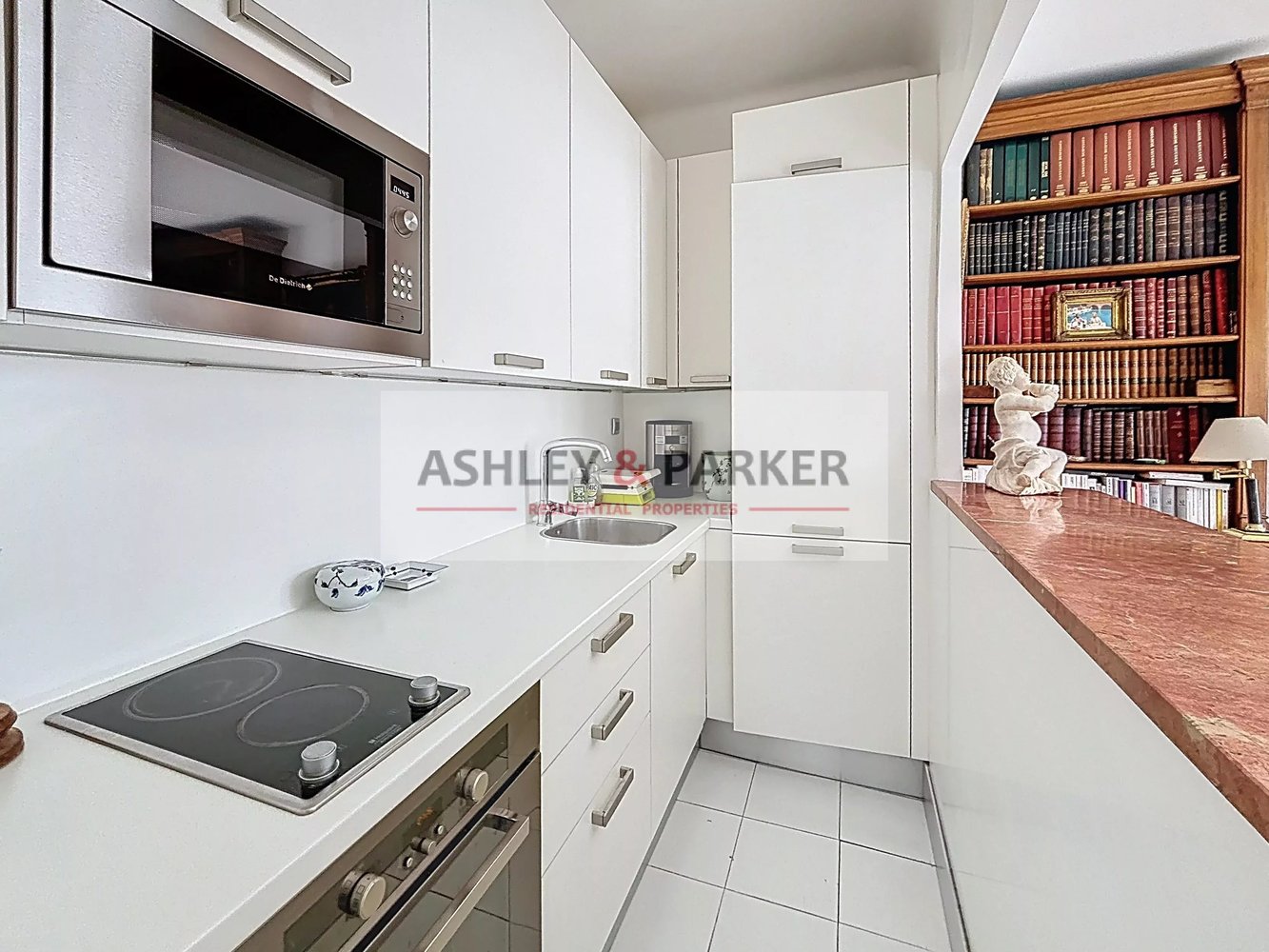 Property photo in Carre d'Or