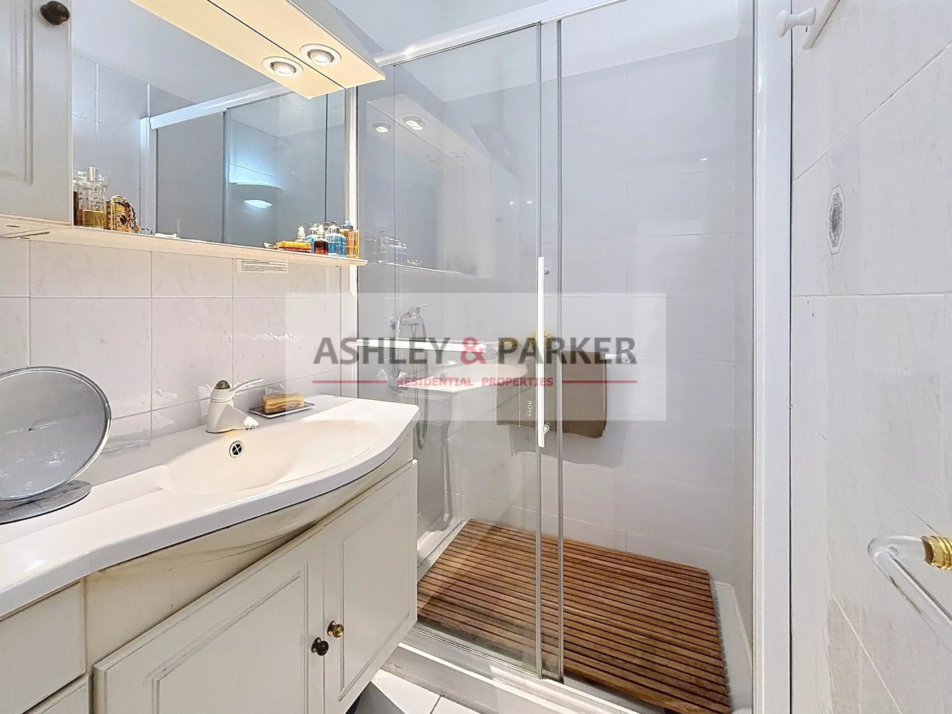 Property photo in Carre d'Or