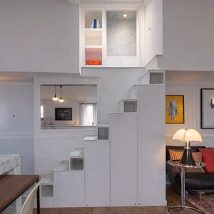 Property in Carre d'Or