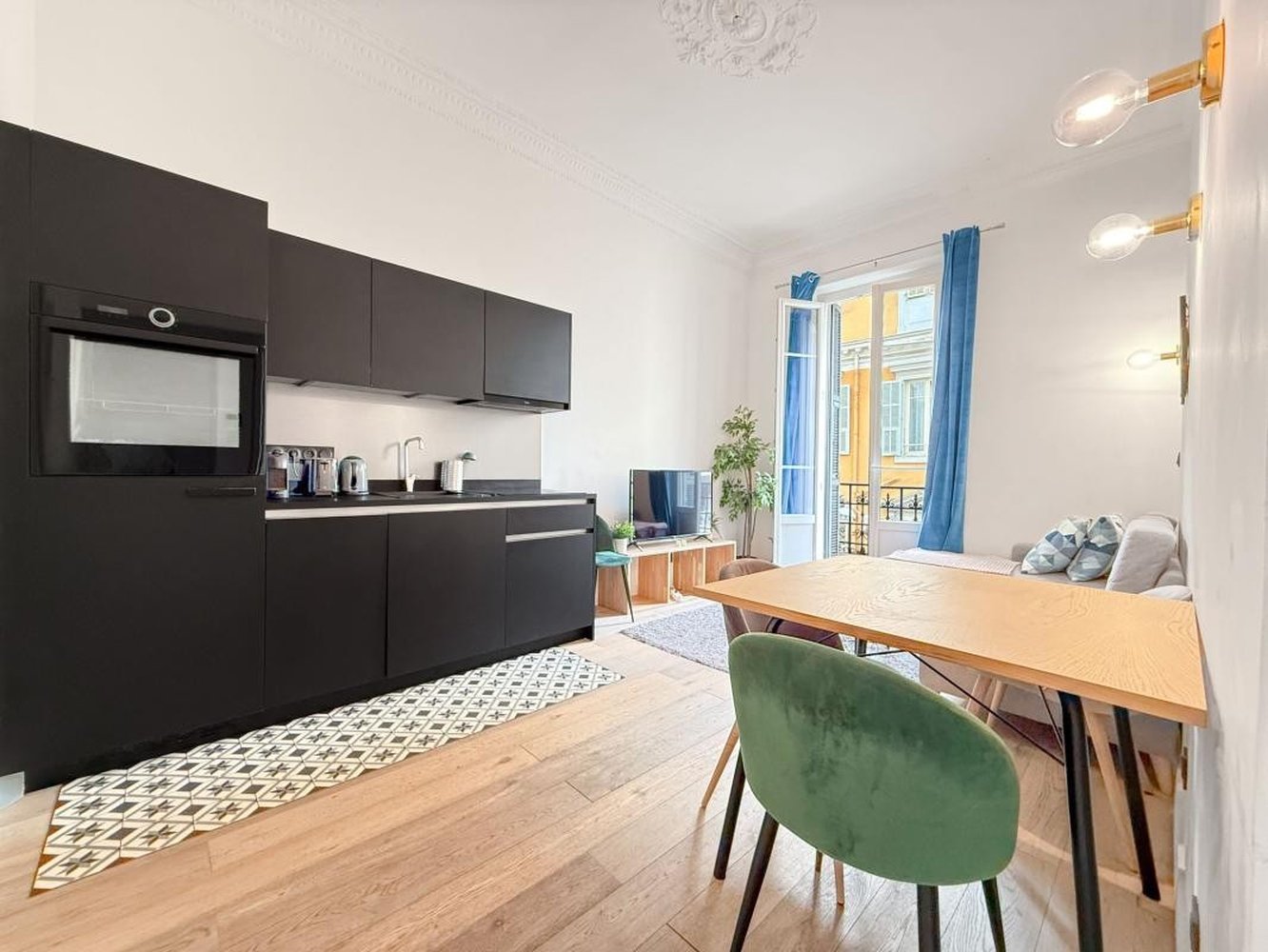 Property photo in Carre d'Or