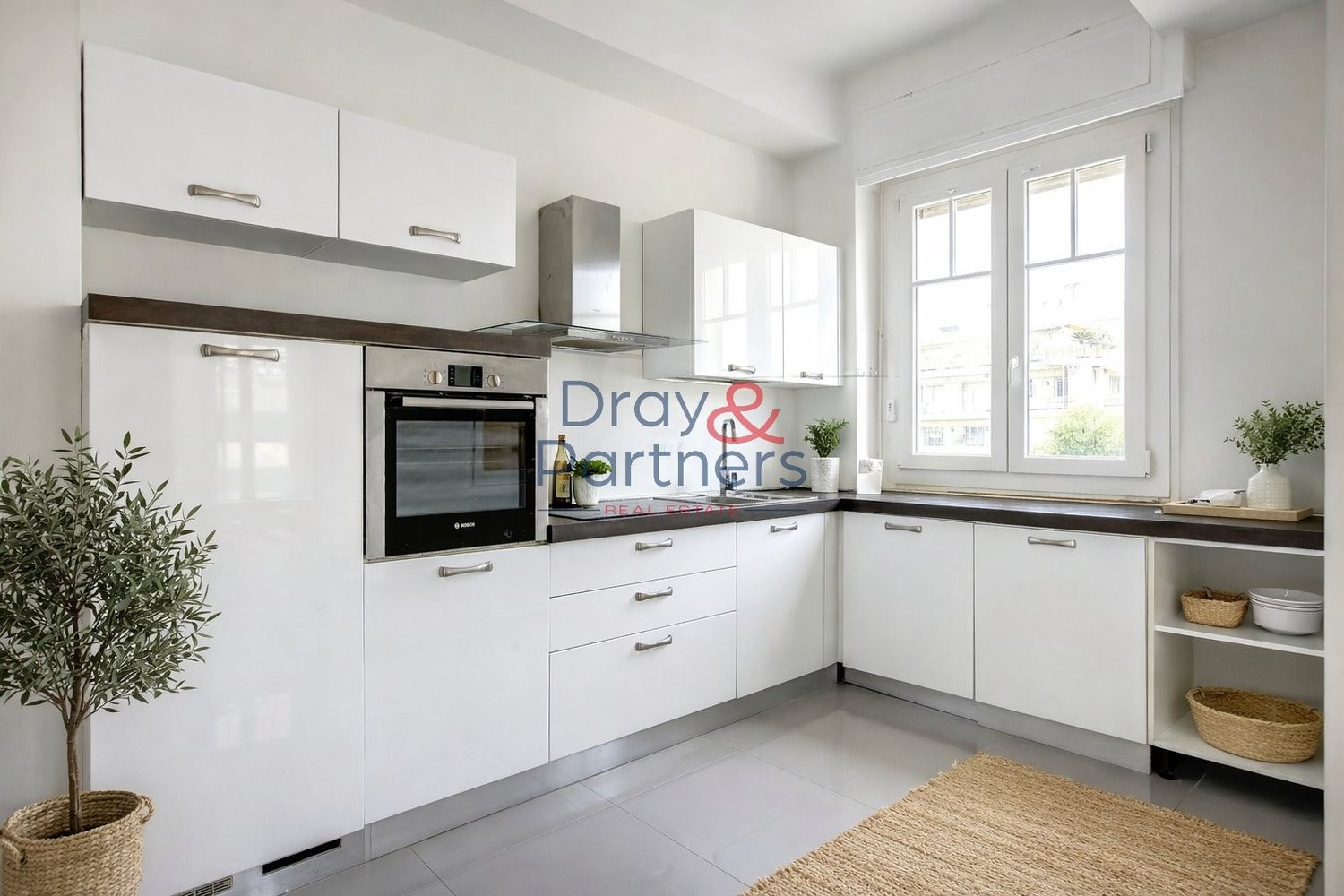 Property photo in Carre d'Or