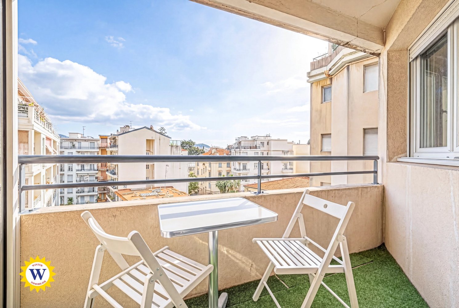 Property photo in Carre d'Or