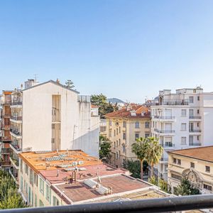 Property in Carre d'Or