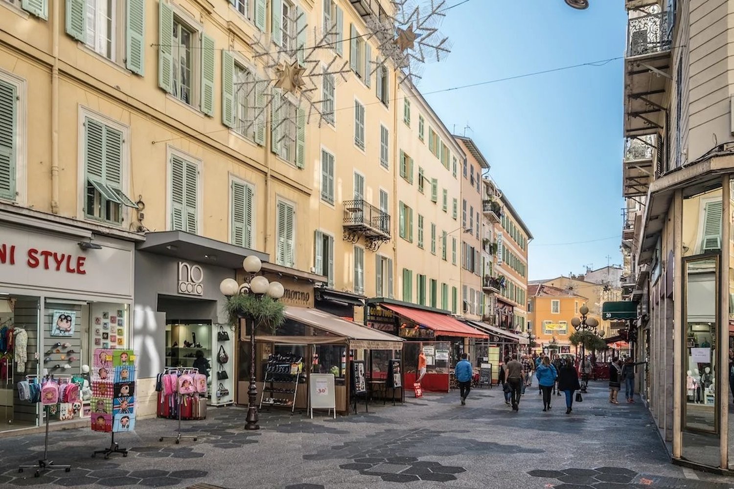 Property photo in Carre d'Or