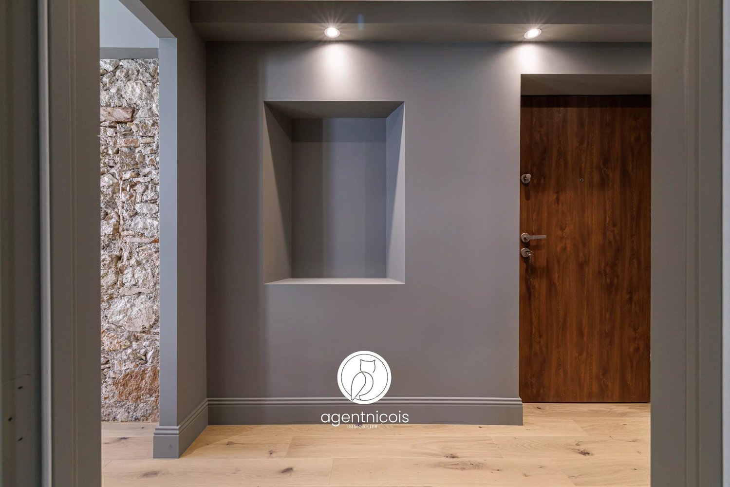 Property photo in Carre d'Or