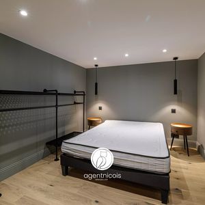 Property in Carre d'Or