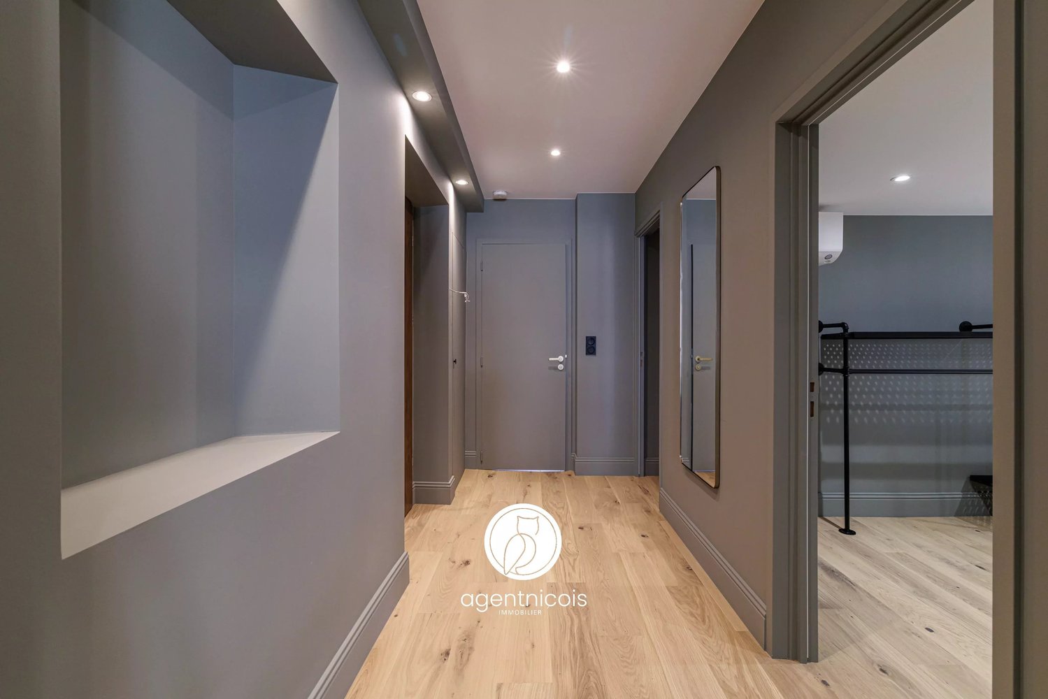 Property photo in Carre d'Or