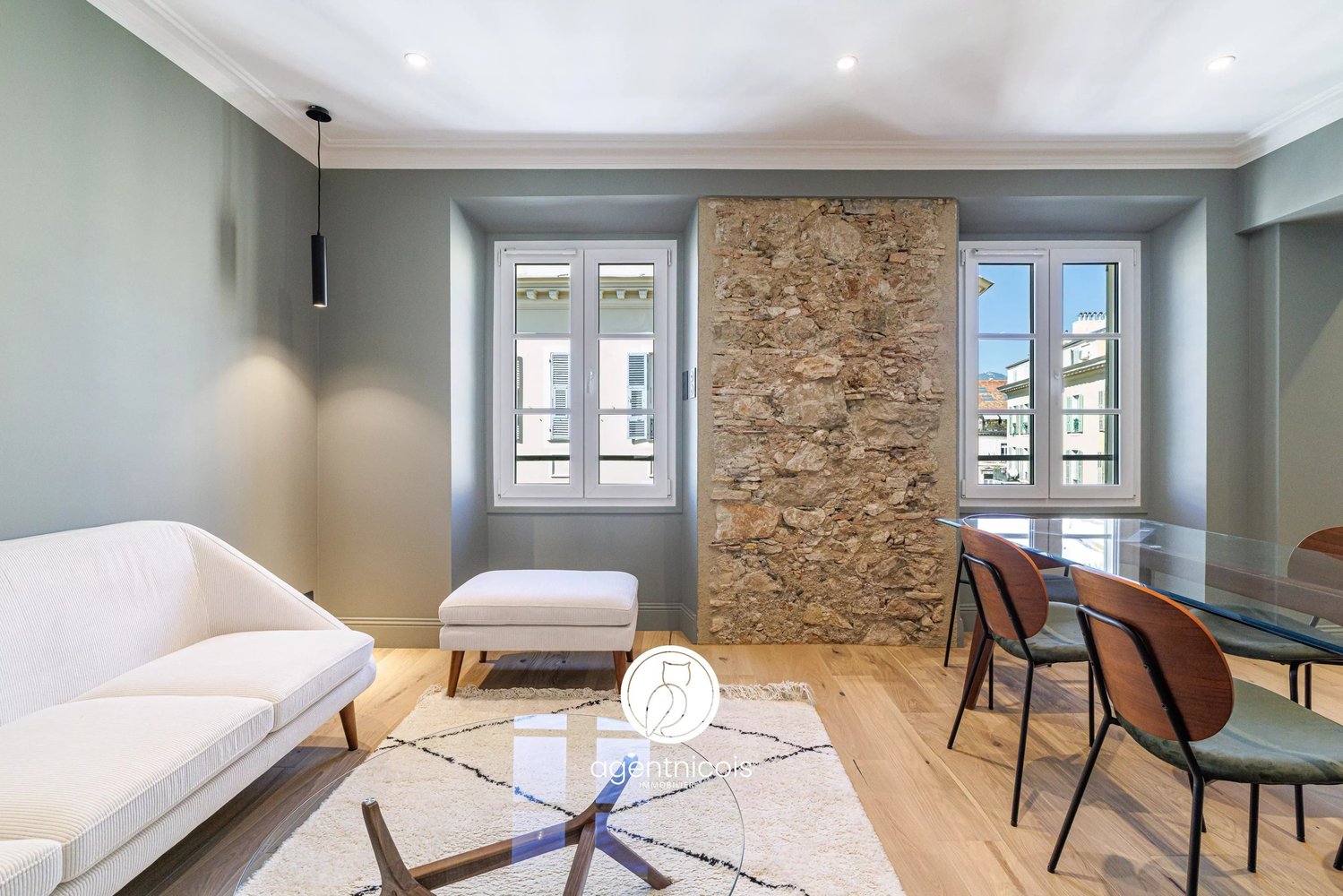 Property photo in Carre d'Or