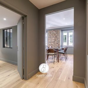 Property in Carre d'Or