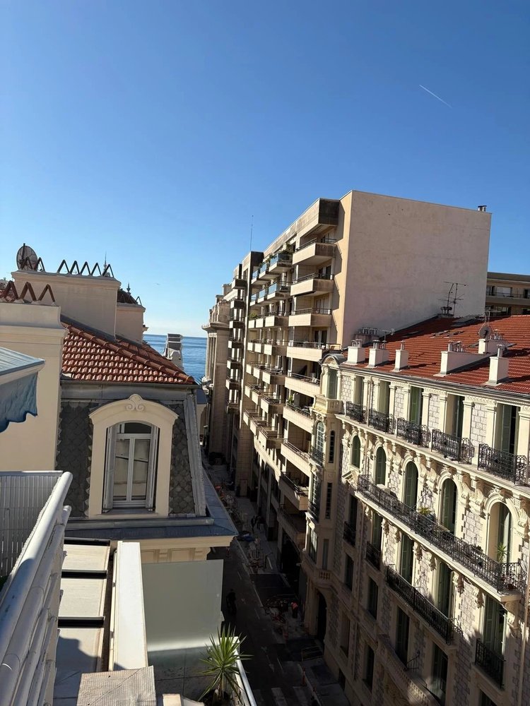 Property photo in Carre d'Or