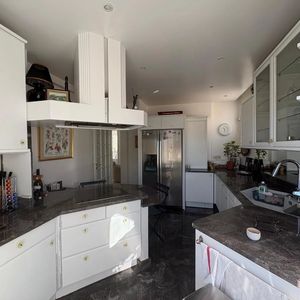 Property in Carre d'Or