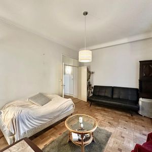 Property in Carre d'Or