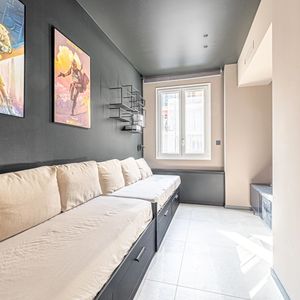 Property in Carre d'Or