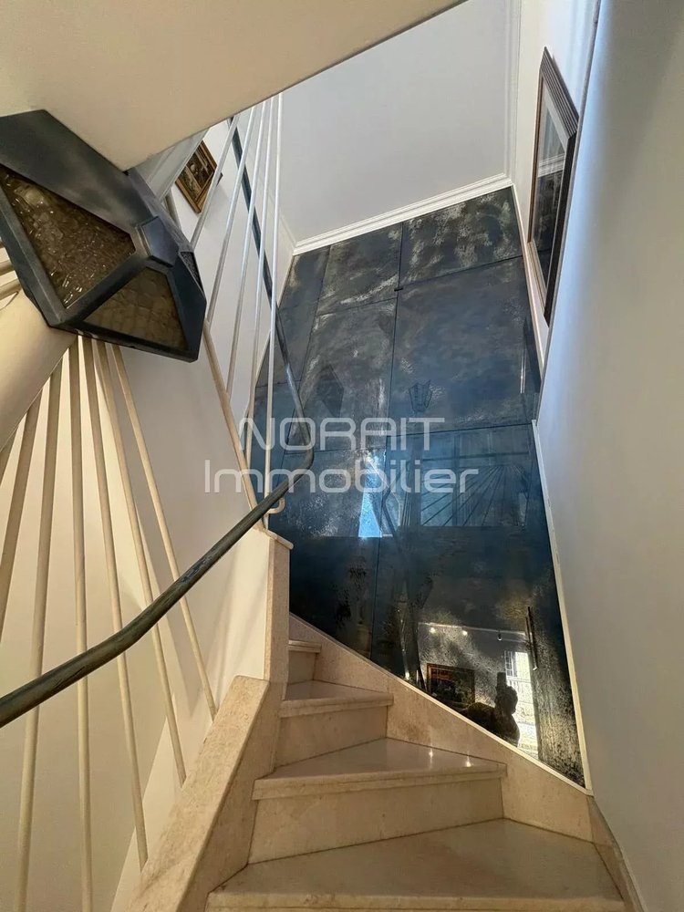 Property photo in Carre d'Or