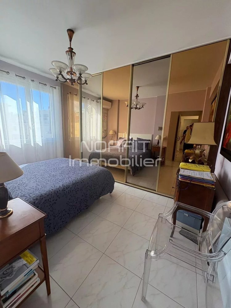 Property photo in Carre d'Or