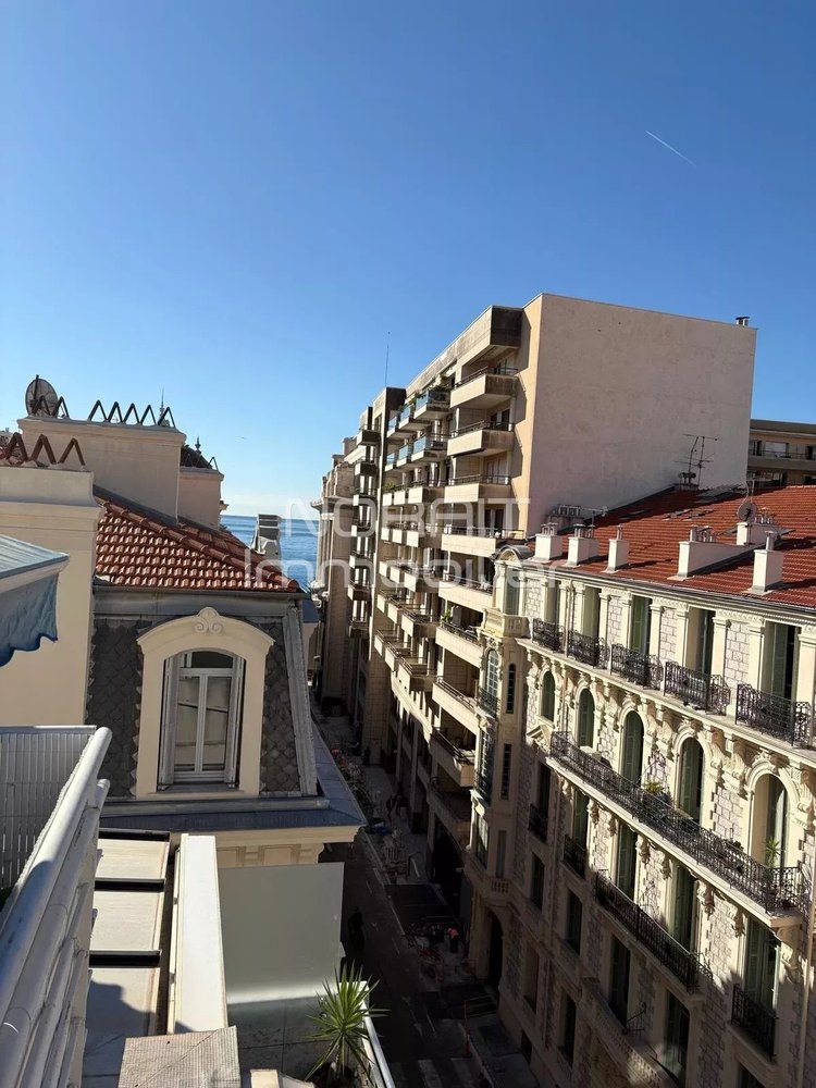 Property photo in Carre d'Or