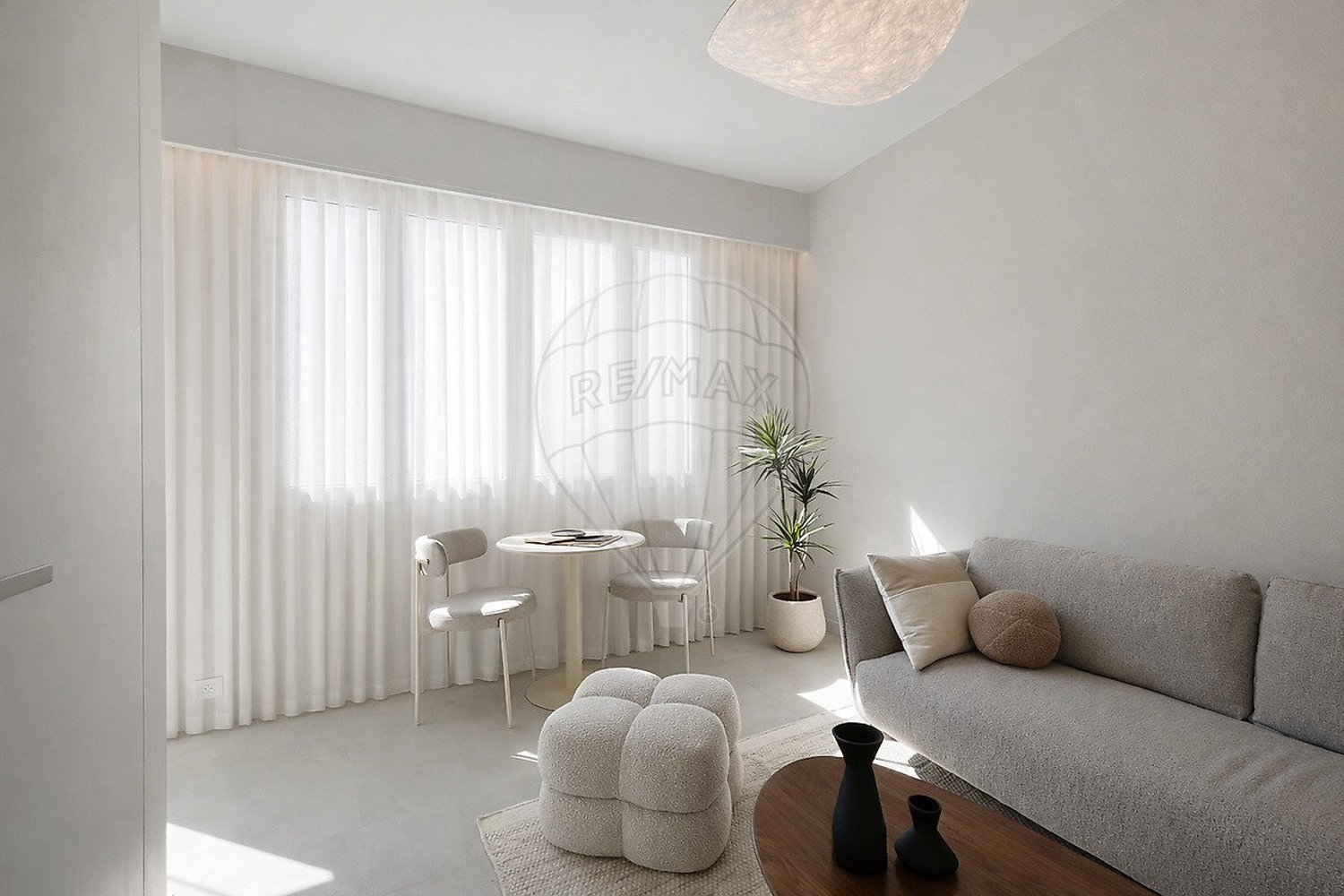 Property photo in Carre d'Or