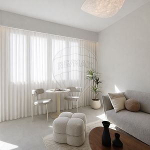 Property in Carre d'Or