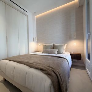 Property in Carre d'Or