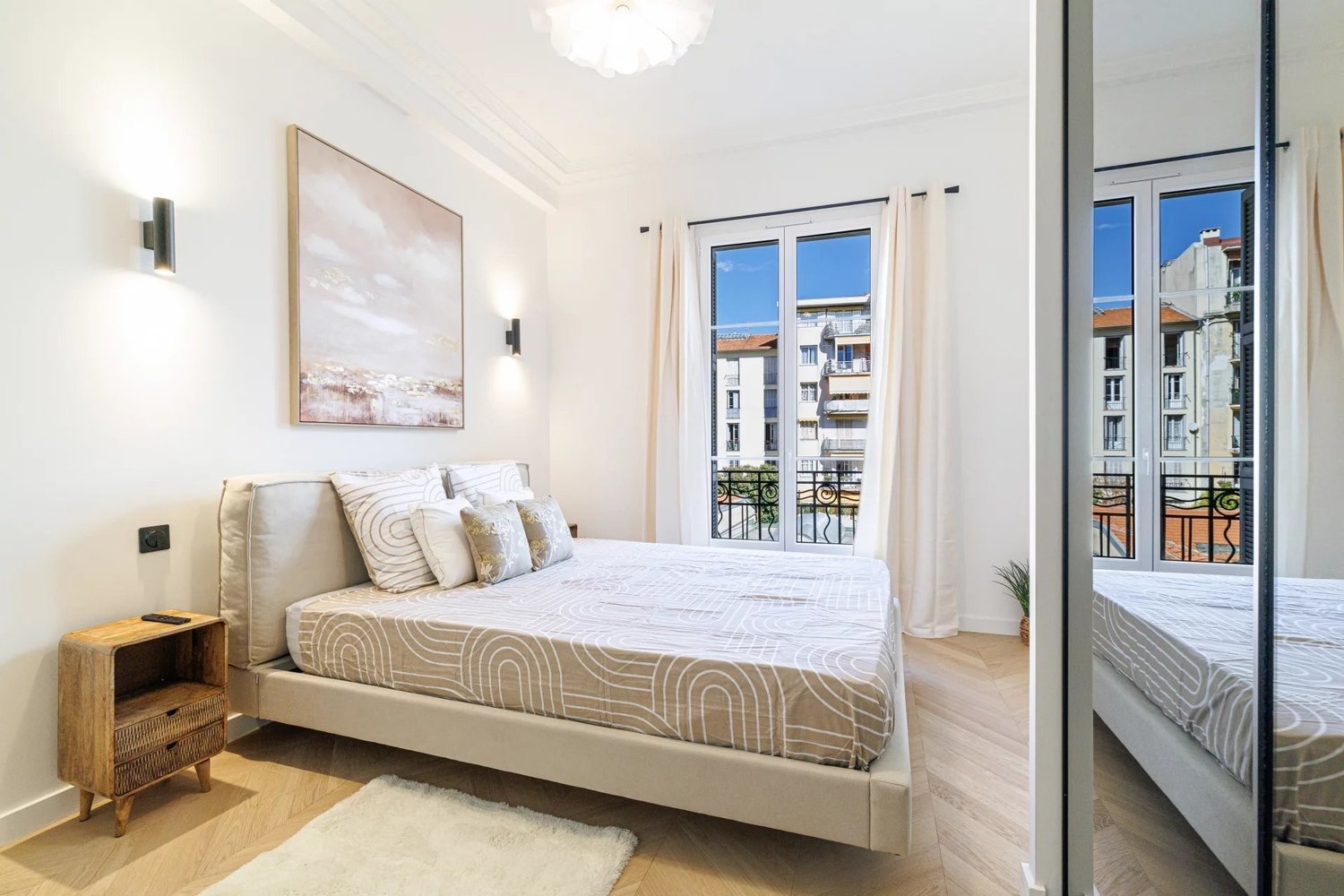 Property photo in Carre d'Or