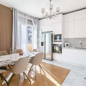 Property in Musicians Quarter