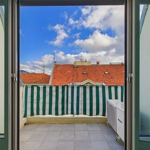 Property in Musicians Quarter