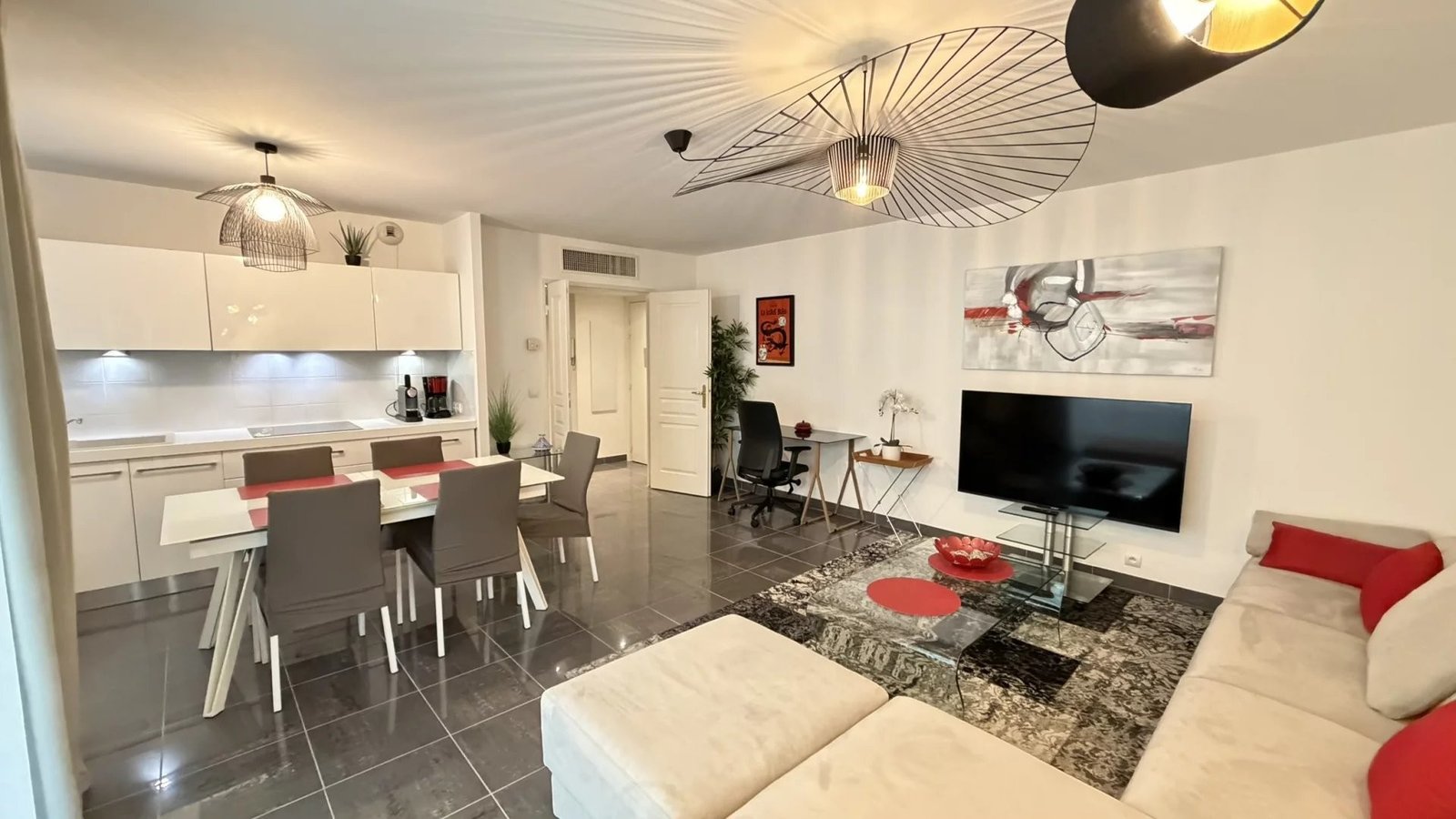 Property photo in Musicians Quarter