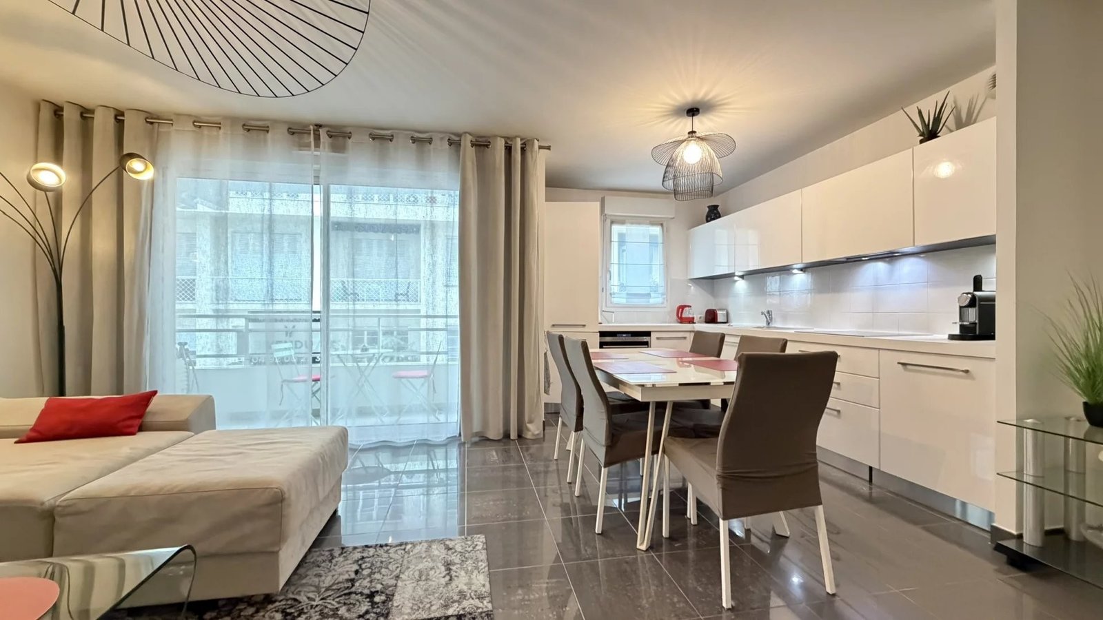 Property photo in Musicians Quarter