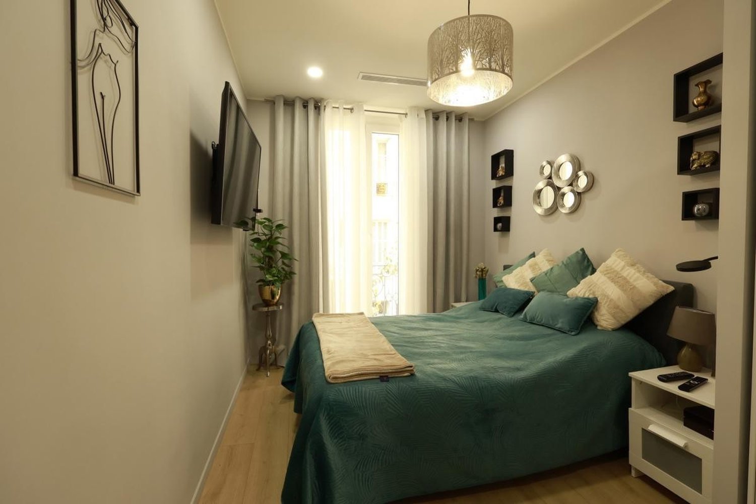 Property photo in Musicians Quarter