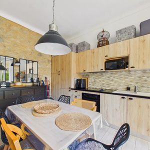 Property in Musicians Quarter