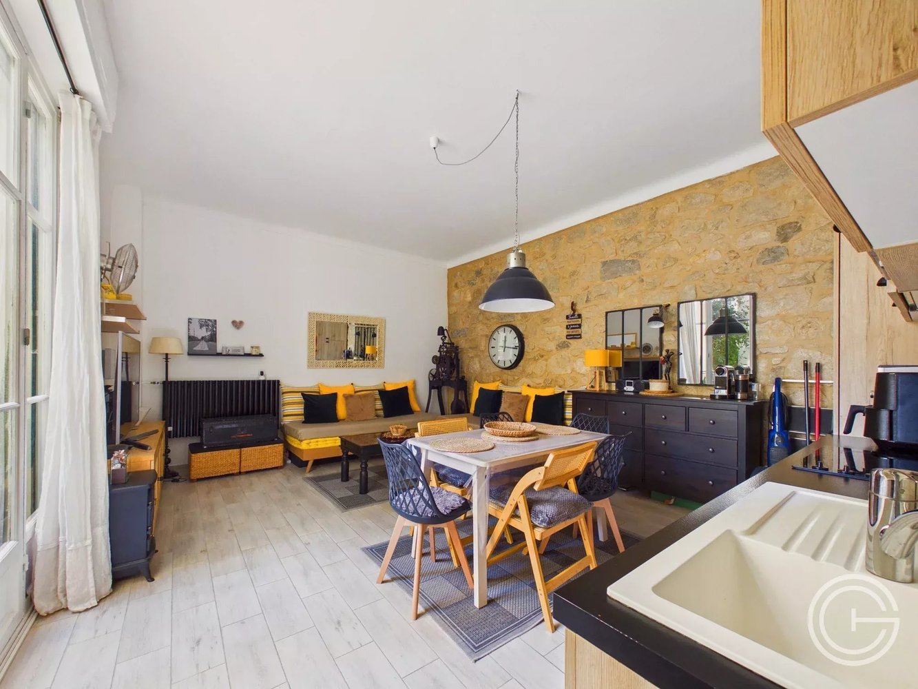 Property photo in Musicians Quarter