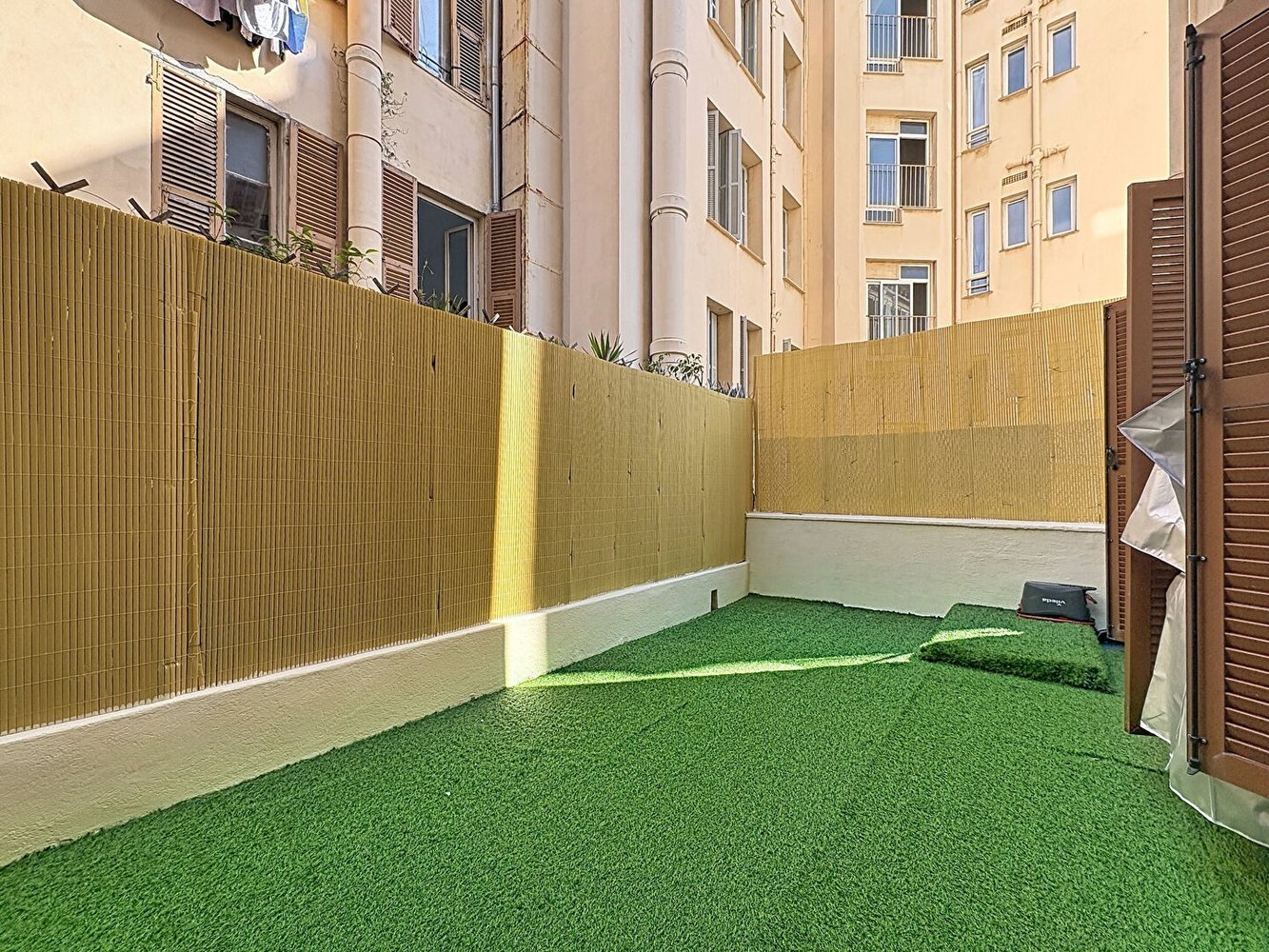 Property photo in Musicians Quarter