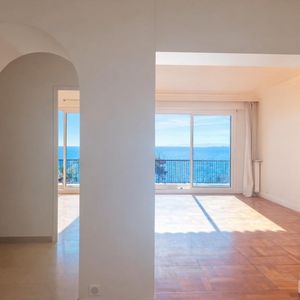 Property in Old Town