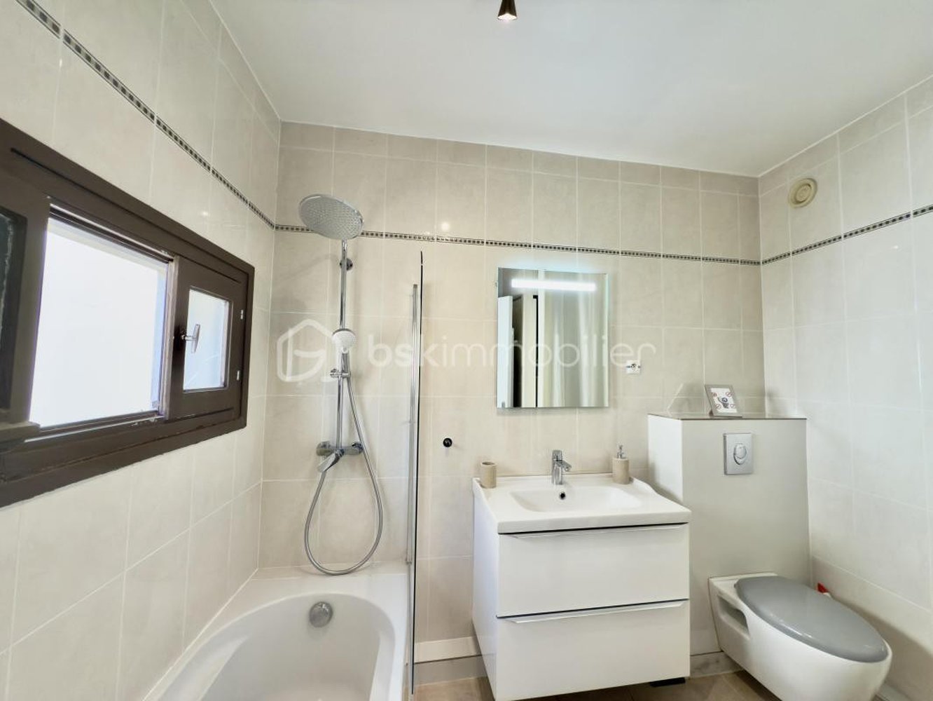 Property photo in Old Town