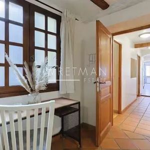 Property in Old Town