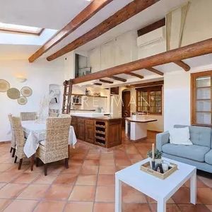 Property in Old Town