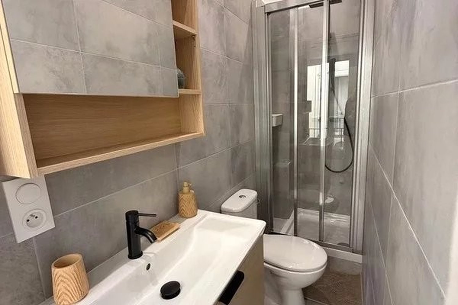 Property photo in Port