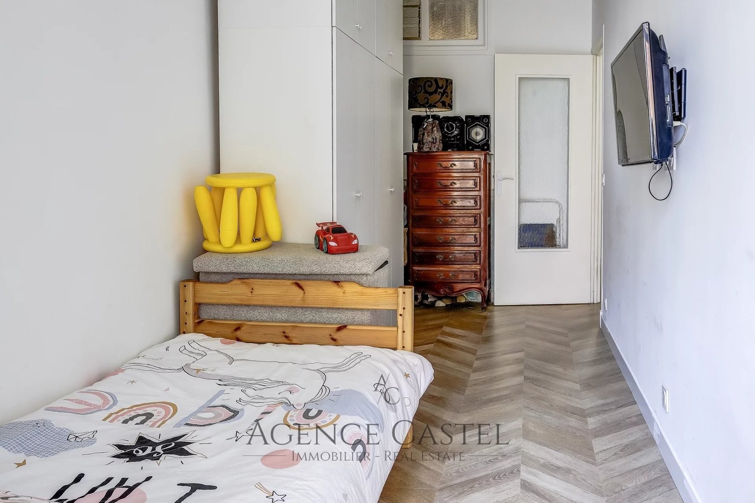 Property photo in Port