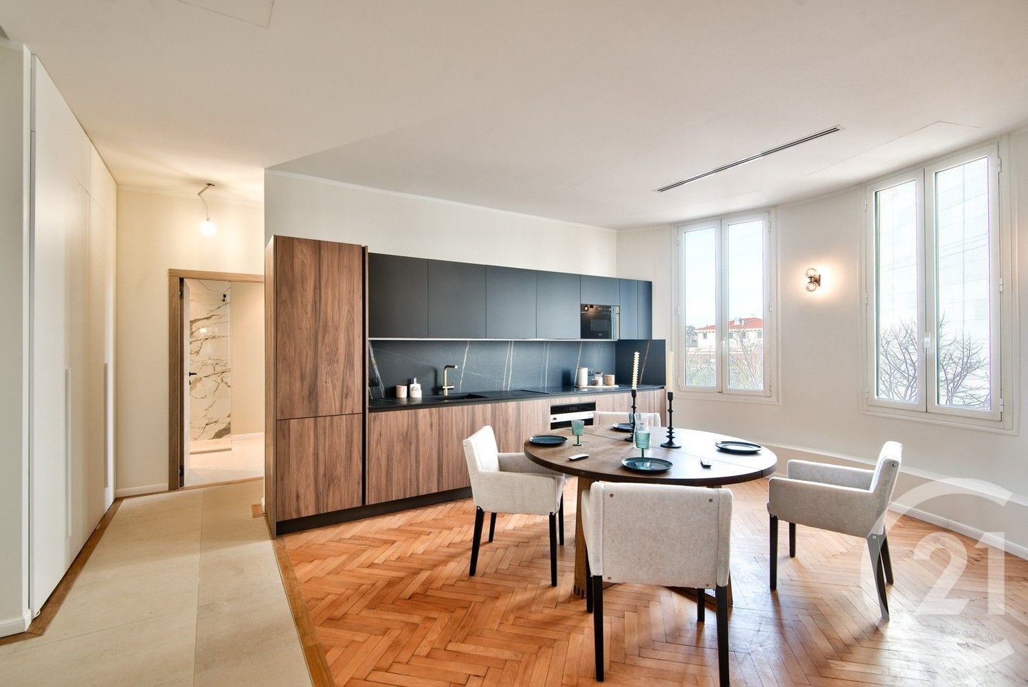 Property photo in Port