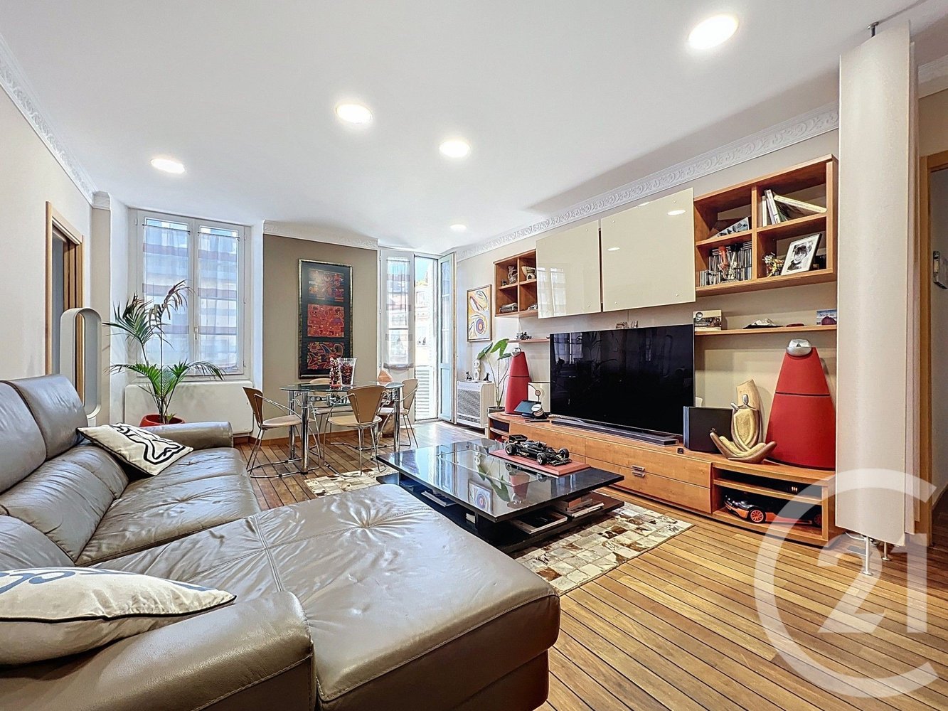 Property photo in Port