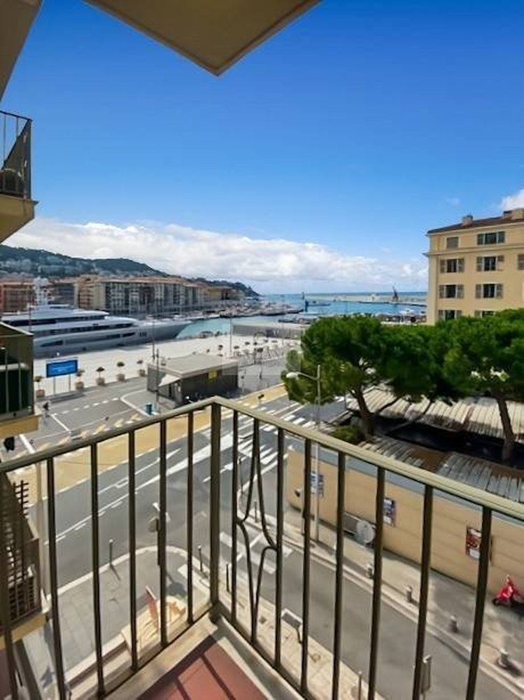 Property photo in Port