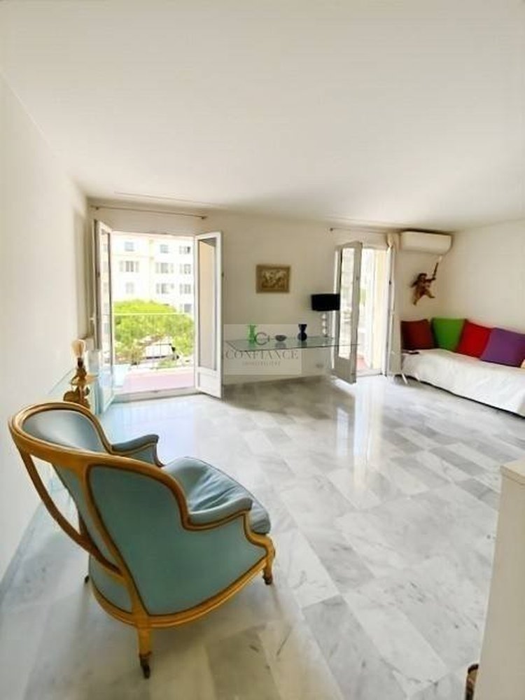 Property photo in Port