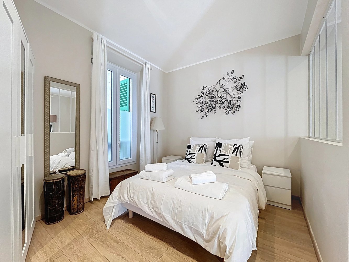 Property photo in Port